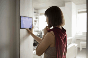 spioncino digitale con sensore di movimento